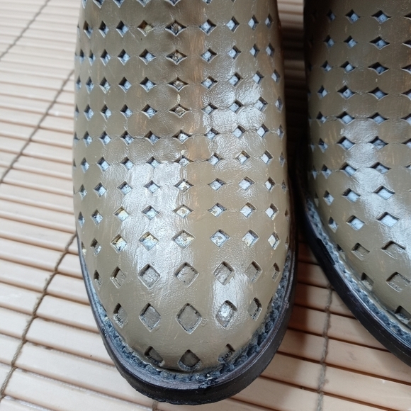 Corral C3200 women's Boots Laser Punched Hand Painted Taupe Leather Size 7 M. Wo - Picture 4 of 11